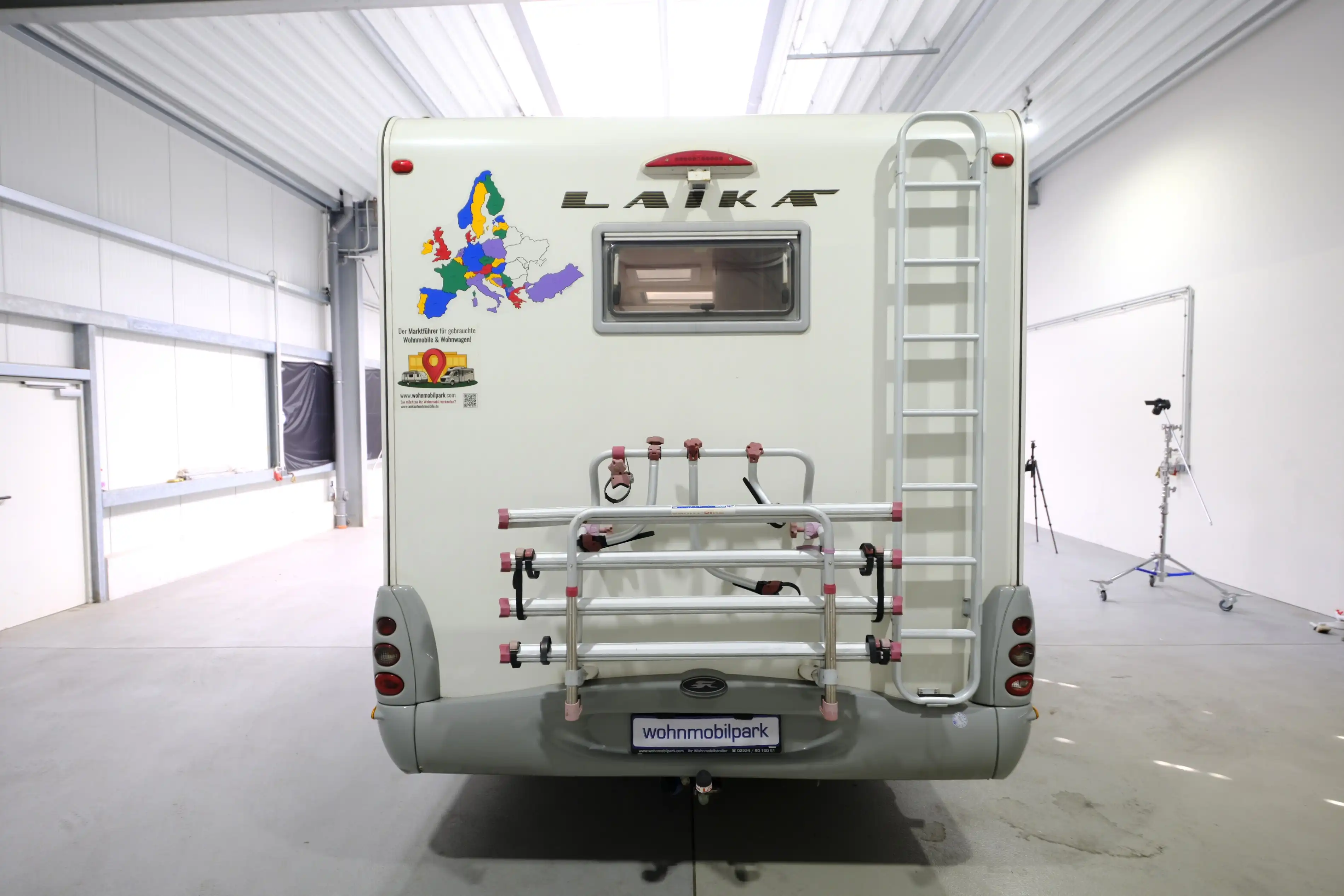 LAIKA X 695 R - Ansicht 3